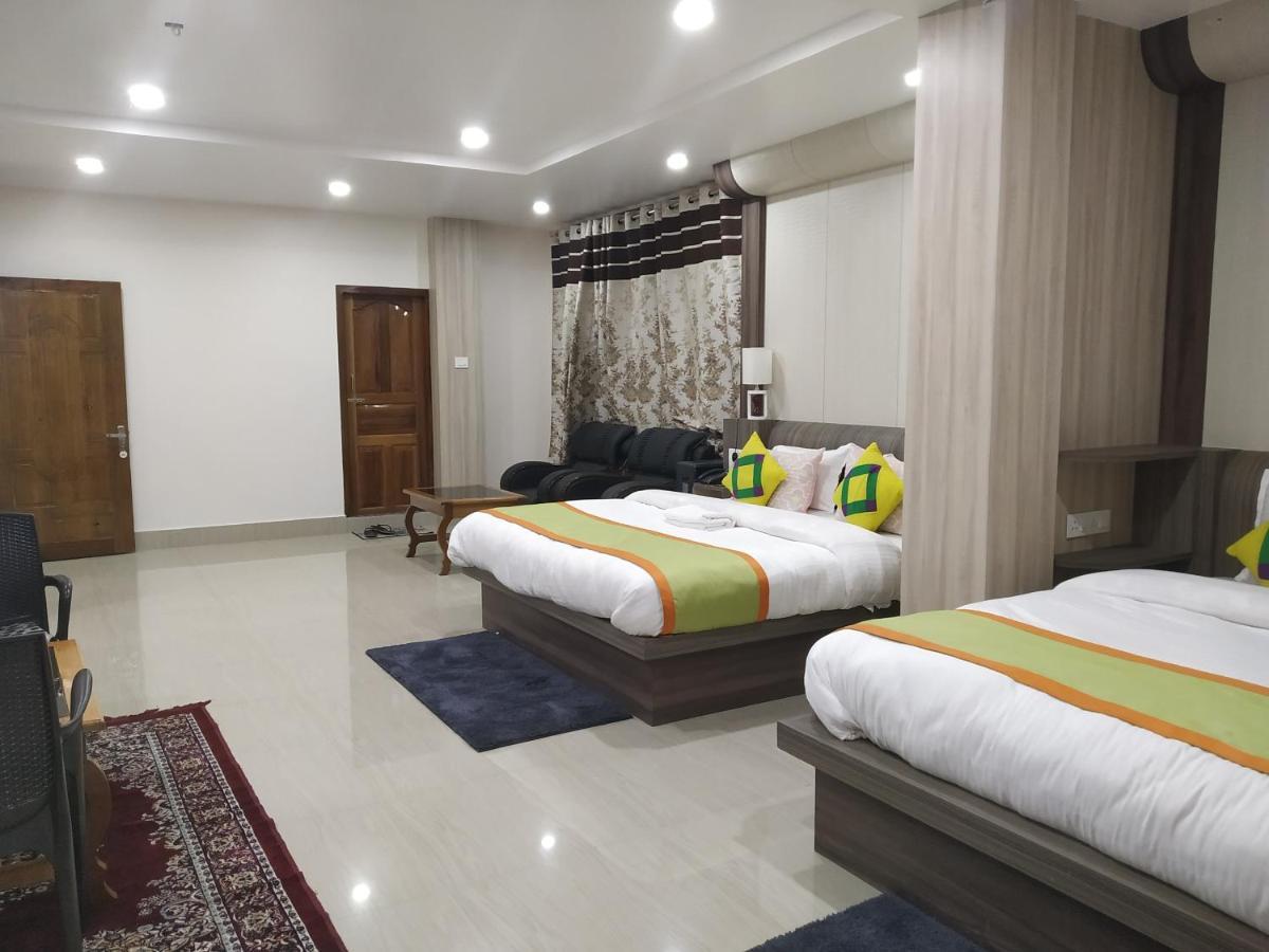 Ziro Palace Inn - A Boutique Hotel Hāpoli Exterior photo