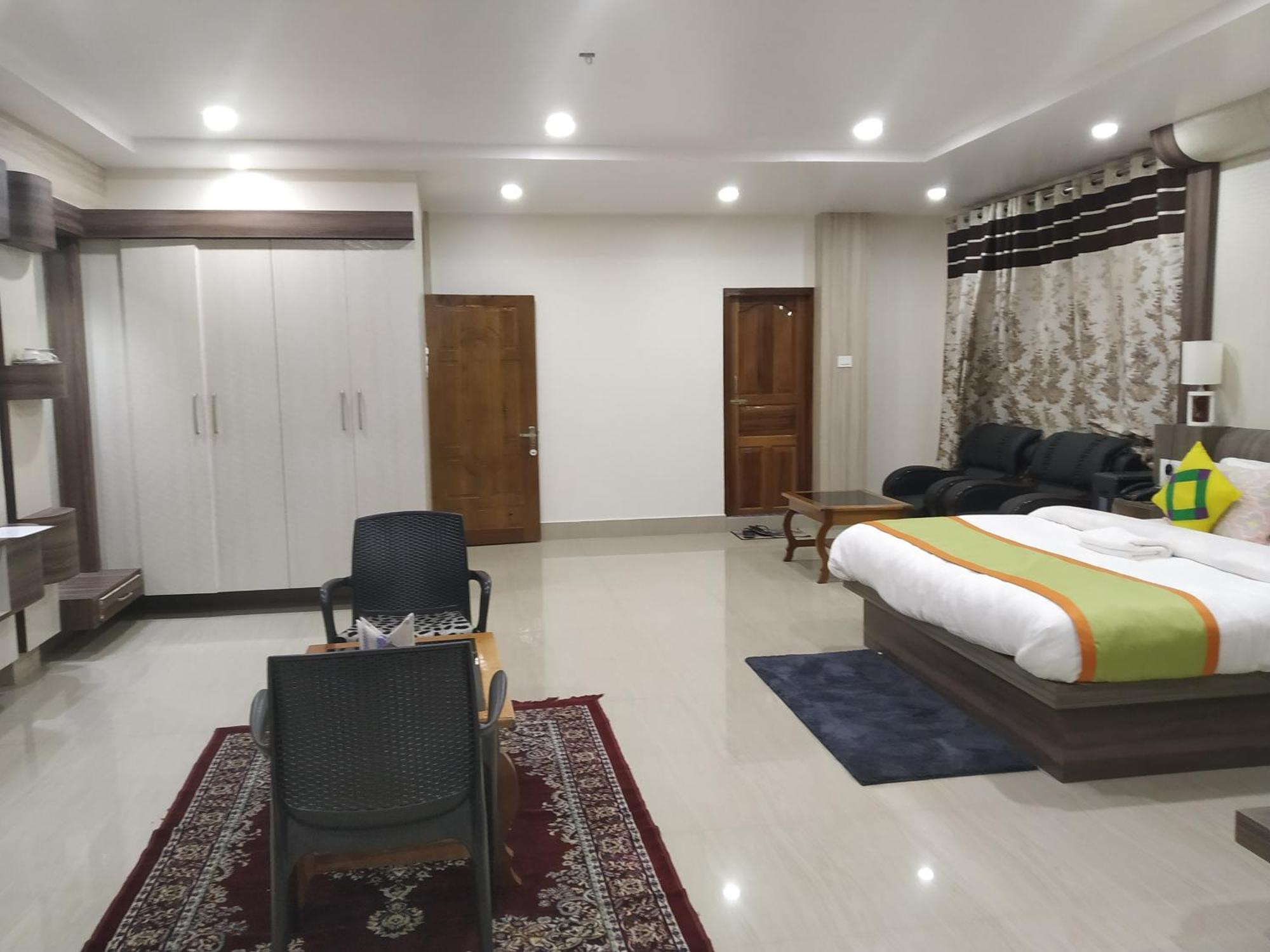 Ziro Palace Inn - A Boutique Hotel Hāpoli Exterior photo
