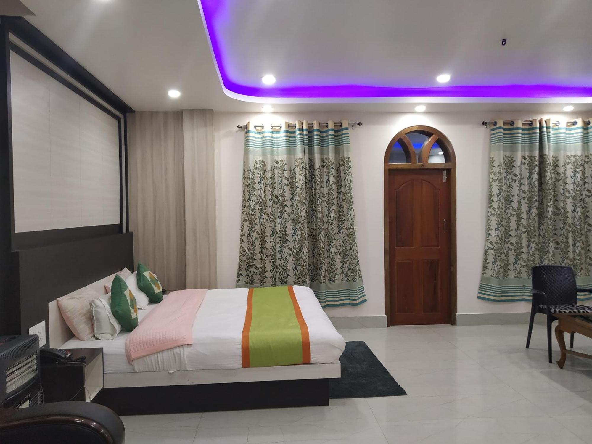 Ziro Palace Inn - A Boutique Hotel Hāpoli Exterior photo