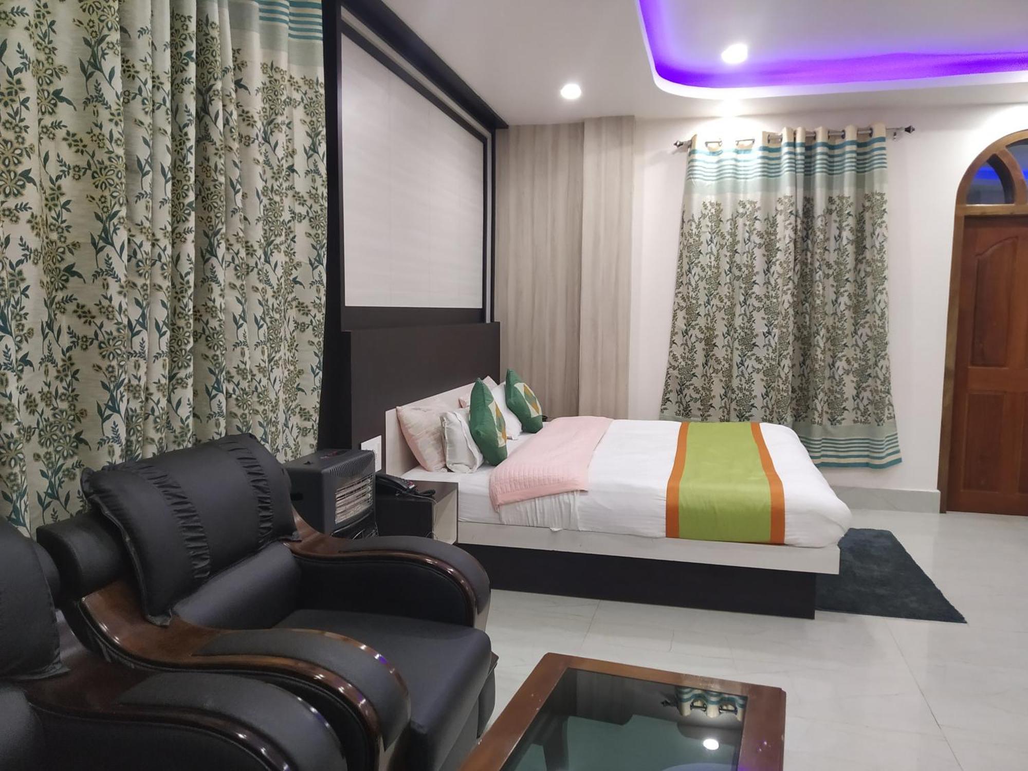 Ziro Palace Inn - A Boutique Hotel Hāpoli Exterior photo