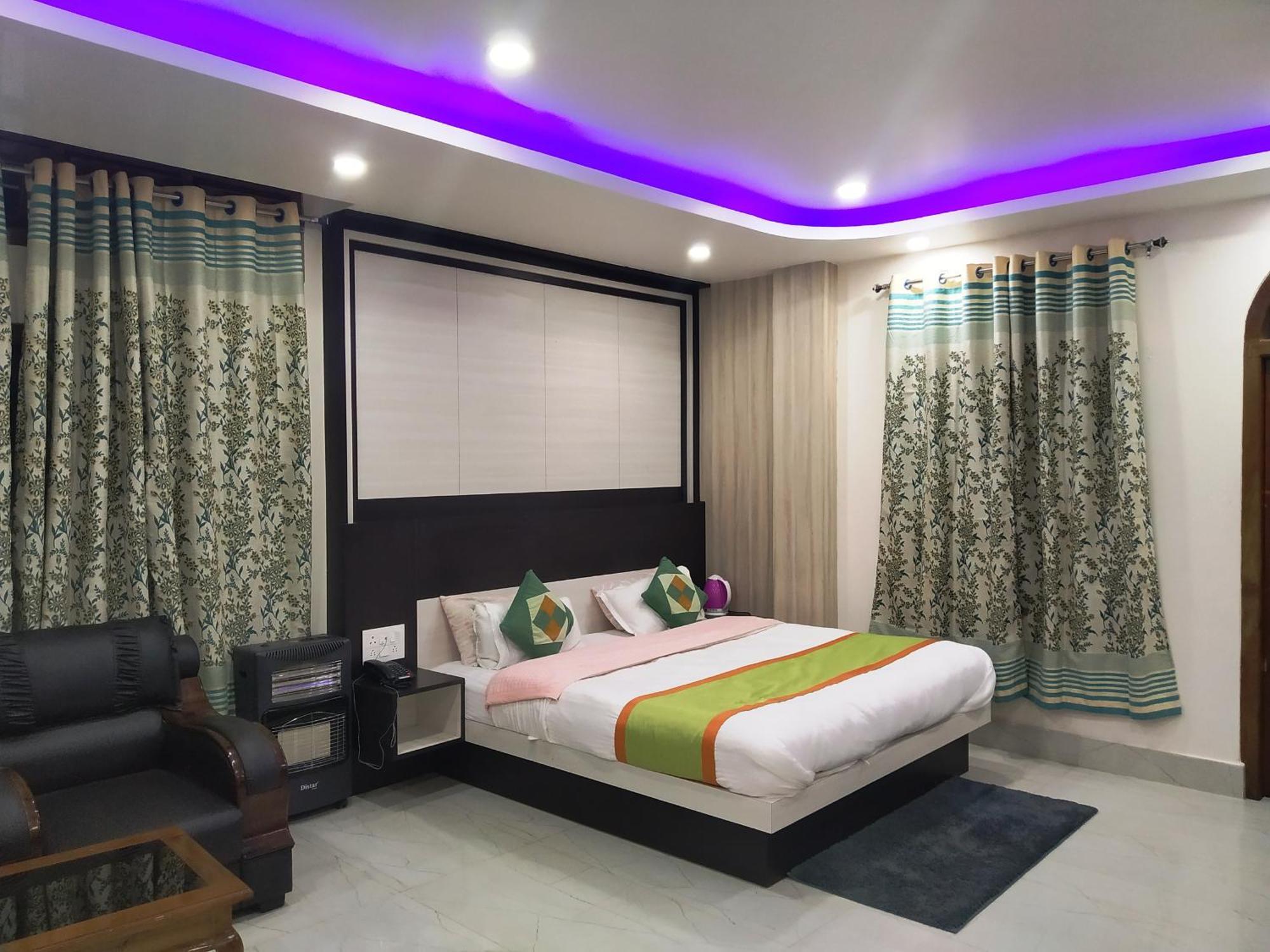 Ziro Palace Inn - A Boutique Hotel Hāpoli Exterior photo